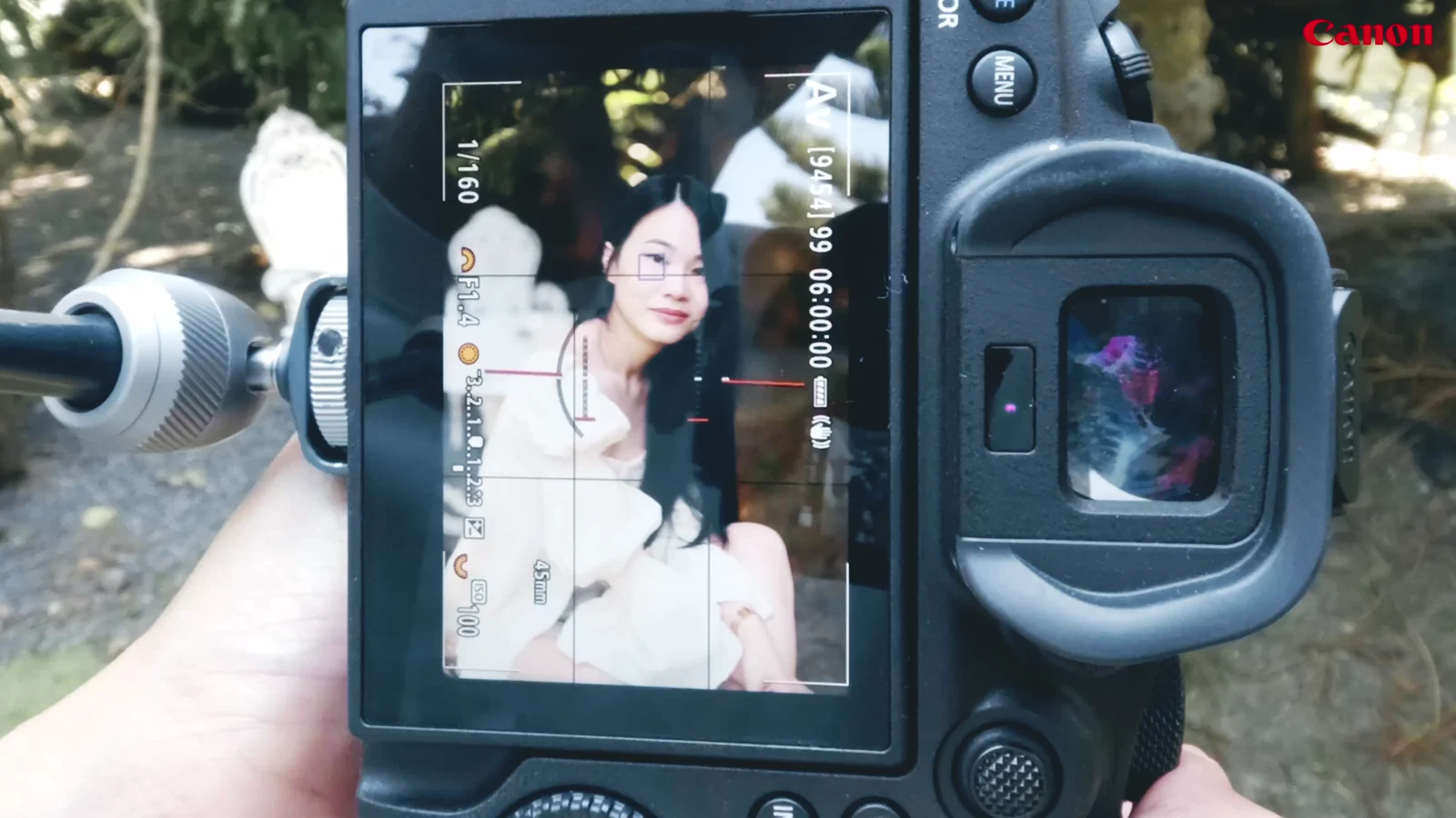 สาธิตภาพจากจอ Canon ขณะถ่ายจริง