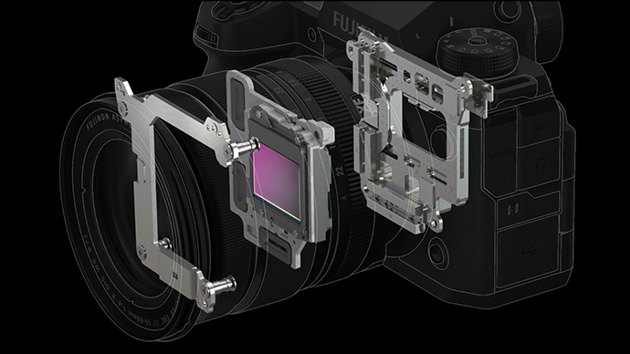 ภาพแยกชิ้นส่วนระบบกันสั่นในตัวและเซนเซอร์ของ Fujifilm X-T5