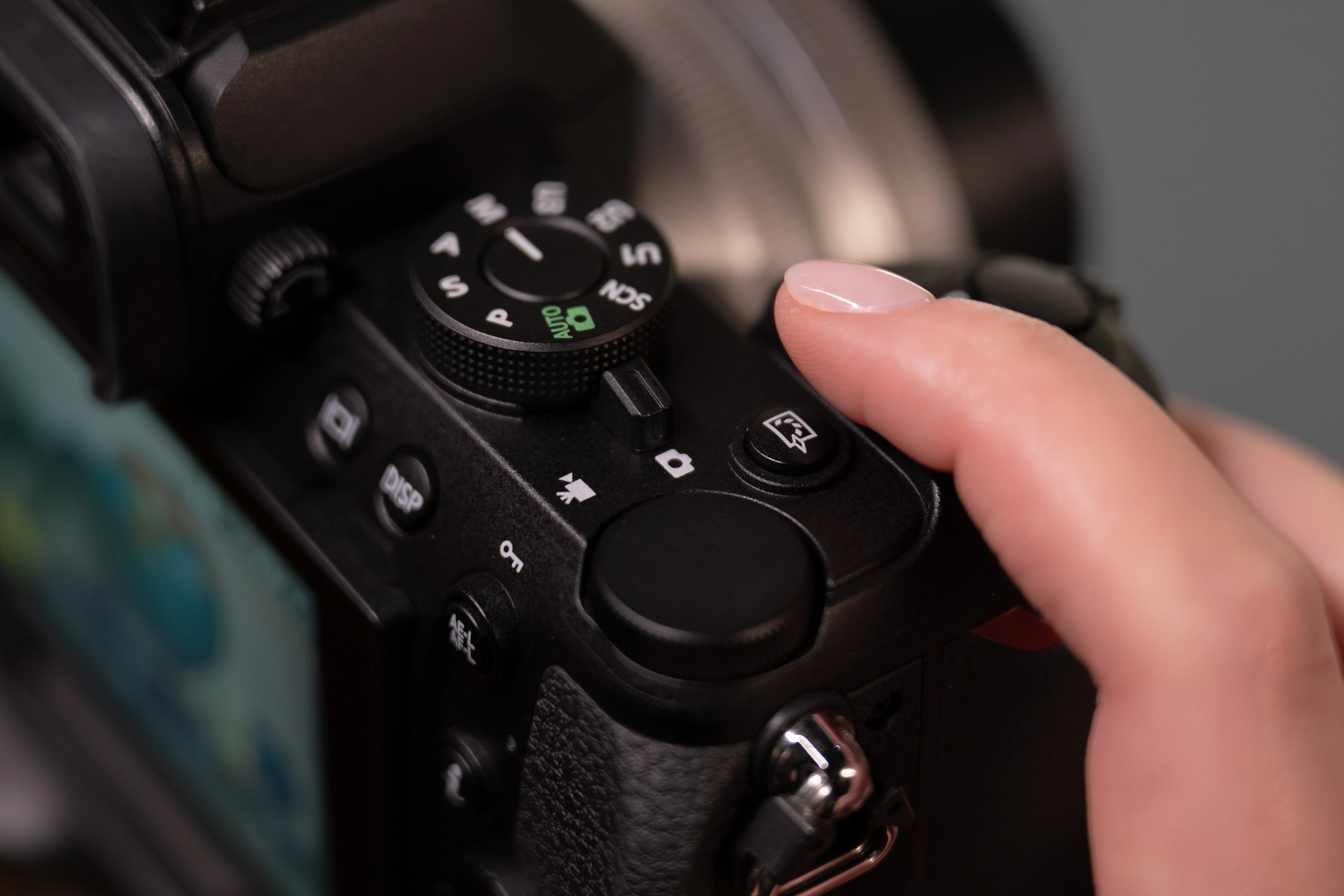 ปุ่ม Picture Control บนกล้อง Nikon Z50II