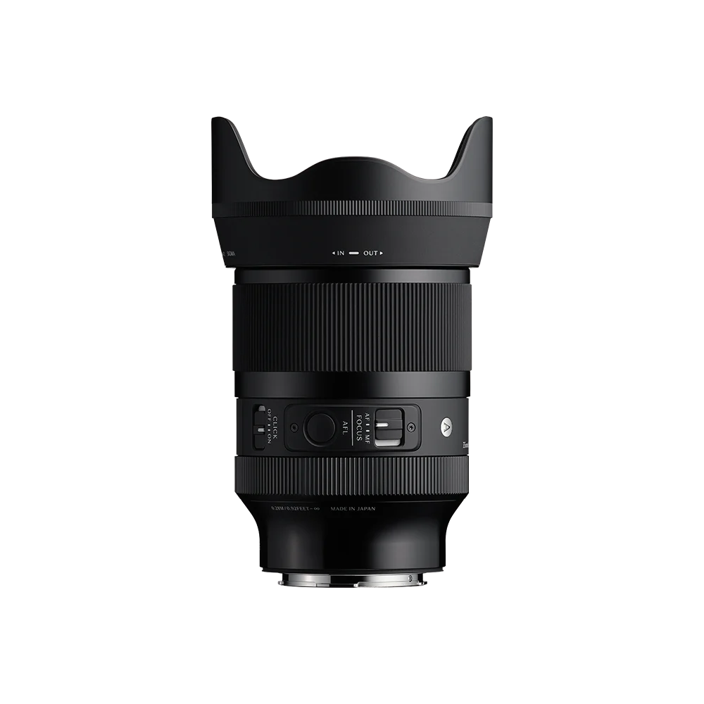 ด้านข้างของ ART 35mm F1.2 DG II มีสวิตช์เปิดปิดเสียงคลิก ปุ่ม AFL และสวิตช์ AF/MF
